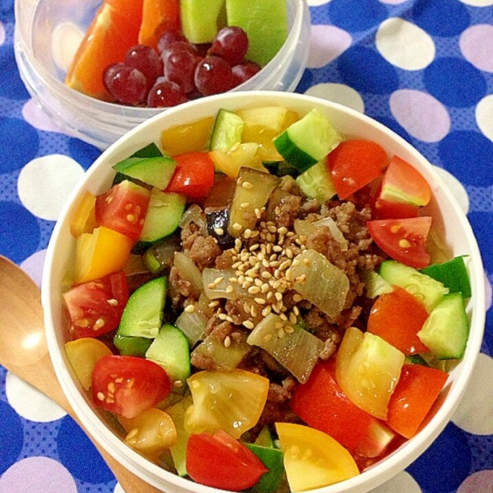 女の子の部活弁 簡単☆カラフルそぼろ丼のお弁当♪